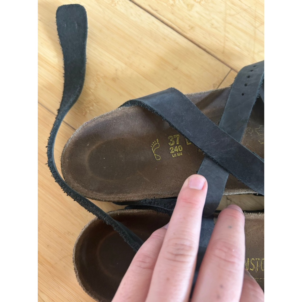 Birkenstock delhi sandlas size 37 - Picture 3 of 3
